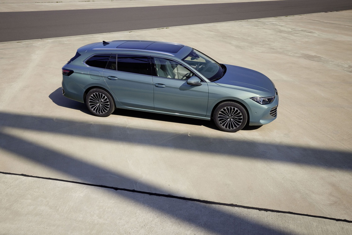 db2023au00885-large.jpg
