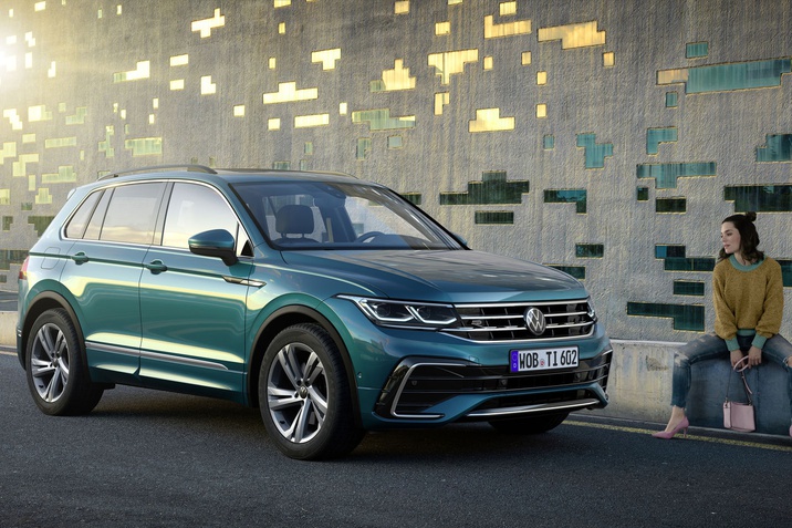 Новий Cross та Tiguan